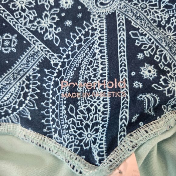 Fabletics Leggings Sz Large Blue Bandana Stretchy Athletic Workout Pull On Pants - Picture 12 of 13